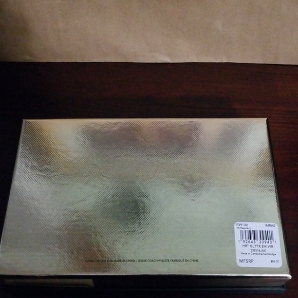 New Authentic Coach Large Wristlet - Picture 8 of 8